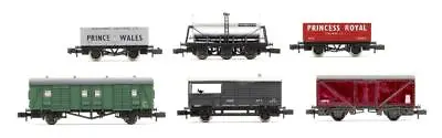 Various Makes 'n' Gauge Rake Of 6 Assorted Wagons • £44.50