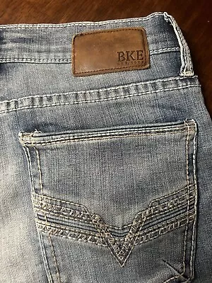 Men’s 34 X 32 Jake Blue Jeans Relaxed • $35