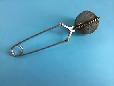 Vintage Metal Tea Infuser Steeper Strainer Length 6 Inches Made In Hong Kong  • $9.95