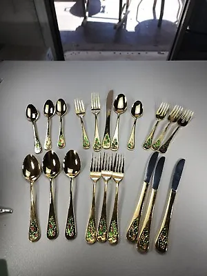 Holly Berry Flatware Gold Tone Spoons Forks Knives 20 Pc Japan Christmas Hostess • $29.99