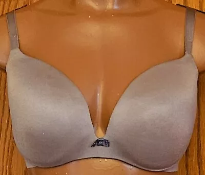 Victoria's Secret Underwire Lined Demi T-shirt Molded Cups Taupey Gray Bra 38D • $14.95