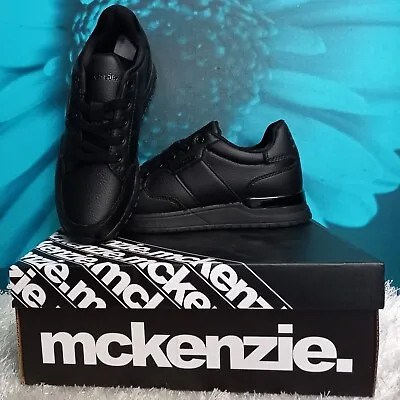 McKenzie Kyoto 2 Junior Shoes In Matte Black (Multiple Sizes Available) • £28