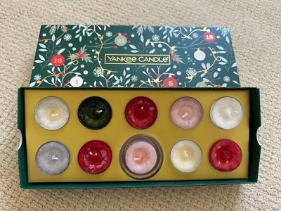 Yankee Candle Gift Set | 10 Tealight Christmas Scented Candles And 1 Holder New • £8