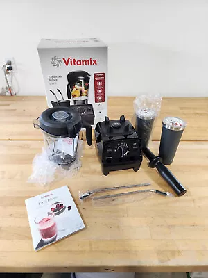 Vitamix Explorian Series E520 Blender With 22oz Gray Tumblers Package • $339.99