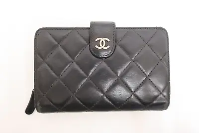 Authentic CHANEL Matelasse Quilted Leather Zip Wallet  #24750 • £167.97
