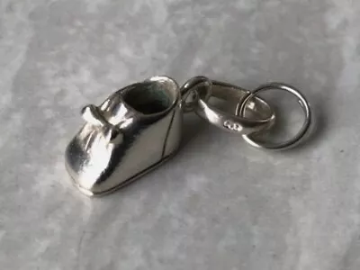 Genuine LINKS OF LONDON Sterling Silver ‘Baby Boot’ Charm • £24.99