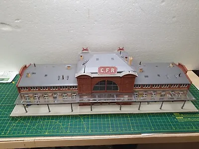 £55 • Buy 00 Gauge Model Railway Layout Continental Main Station - Faller With Lights