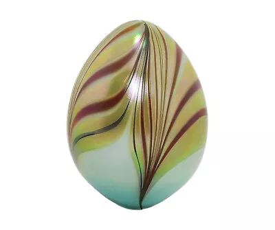 1981 Vandermark Iridescent Art Glass Egg Paperweight Pulled Feather Design 6  • $50.99