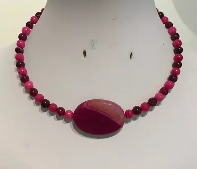 14  Memory Wire Choker Necklace With Pink Dyed Agate & Quartzite Beads • £10