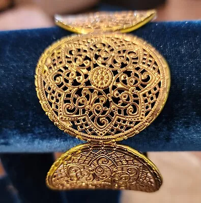 Vintage Gold Tone Large 5 Medallion Reticulated Cuff Bracelet • $12.99