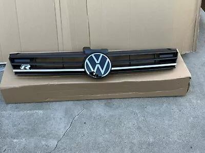 Vw Acc Front Radiator Upper Top Grille Golf R Mk7.5 5g0853651cszll 2018-2021 Blk • $499