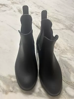 Asgard Slip On Ankle Rain Boots Black Size 7 • $18.75