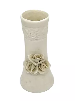 Small Flower Bud Vase Raised Flower Petals 11cm Tall Collectable • £8.89