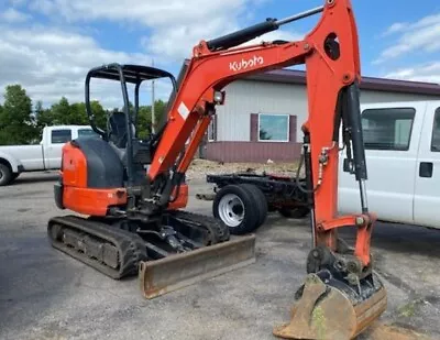 Kubota Kx033-4 • $19000