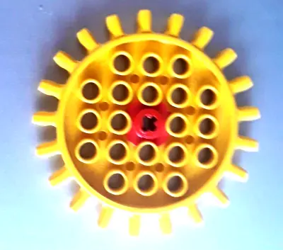 LEGO Technic Gear Yellow Large Z21 Axis Hole Gears 21 Teeth Wheel G21 VINTAGE • $5.40