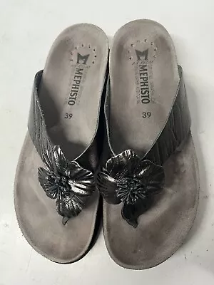 Women’s Mephisto Violette Pewter Metallic Flower Leather Thong Sandals 9 / 39 • $44.99