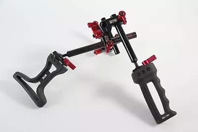 $355.50 • Buy Zacuto Striker DSLR Shoulder Rig W/ Z-Finder, Base Plate, And Extras (A-10)