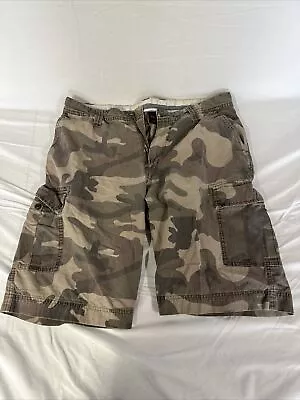 Camo Cargo Shorts Size 34 • $19.99