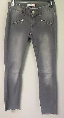 Cabi Jeans Skinny Zip Pockets Grey Frayed Hem Size 0 Style 5167 Graphite • $21.99