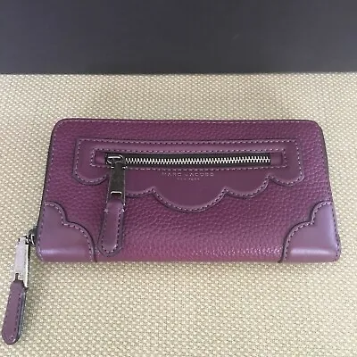 $85 • Buy Marc Jacobs Standard Continental Haze Pebbled Leather Wallet ~ Iris