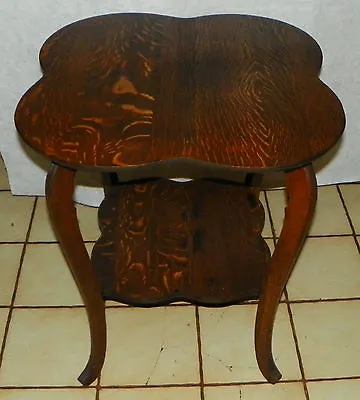 Solid Quartersawn Oak Four Leaf Clover Center Table / Parlor Table  (PRT7) • $599