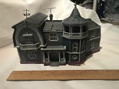 HO Scale Munster's House ASSEMBLED Painted And Lighted • $29.99