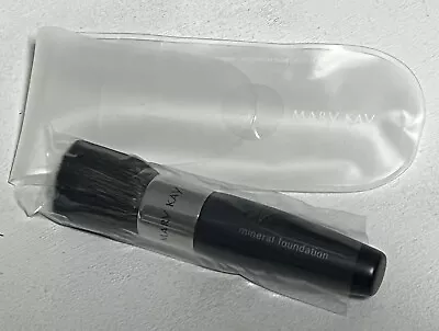 Mary Kay Mineral Foundation Makeup Brush 4.75  Clear Pouch With Black Handle New • $9.09