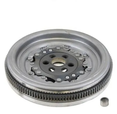 OEM LuK Clutch Flywheel 4150330100 06F105266K For VW Eos GTI Jetta Passat 2.0L • $484.98