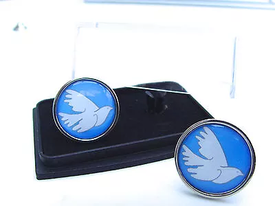 £10.99 • Buy James Bond 007 Milos  The Dove  Columbo Badge Mens Cufflinks Gift