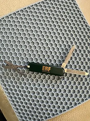 VICTORINOX SWITZERLAND STAINLESS ROSTFREI MULTI BLADE Green POCKET KNIFE • $5