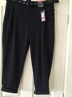 Women’s Marks And Spencer’s Navy Blue Tapered Trousers Size 18S NEW RRP £29.50 • £12