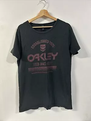 Oakley Unisex Tee - Vintage - VGC - Size Large - Discontinued - 100% Cotton • $25.74