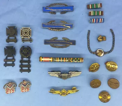 Lot Of 22 Original Vintage US Army Military Ribbons Pins Buttons And Medals • $27