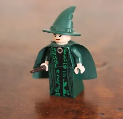 LEGO Minifig MiniFigure HARRY POTTER Professor McGonagall Wand RARE 4842 NEW • $49.90