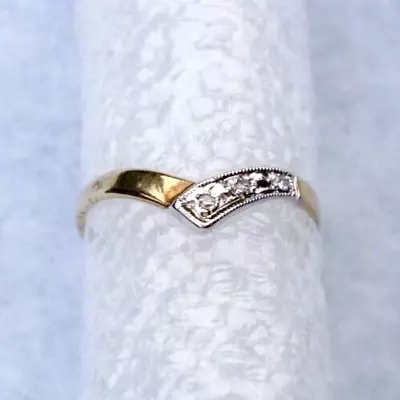 Lovely 9ct Gold Trio Wishbone Ring ~ UK Size J ~ Fully Hallmarked ~ • $85.11