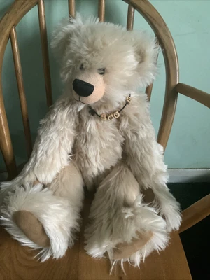 £45 • Buy Beechwood Growling Bear By Elaine Lush