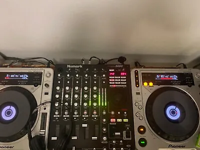 2x Cdj Pioneer 800mk + 5ch Mixer • $700