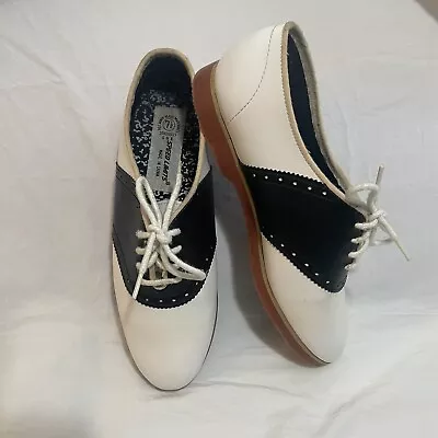 Vintage Black/white Saddle Shoes Women’s 7.5 Speed Limits; 70s VTG • $40