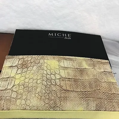 Miche Classic Handbag Shell Cover ONLY  Beth  Snake Skin Texture W/ Yellow Trim • $9.99