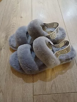Ladies Grey Fluffy UGG Slippers Size 6 • £19.99