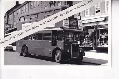 London Transport - Rt Type Bus - Rt3339 - Lyr558 - On Route 107 - Photo - B13506 • £1