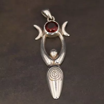 VTG Sterling Silver - Garnet Wiccan Triple Moon Goddess Necklace Pendant - 5g • $4.69