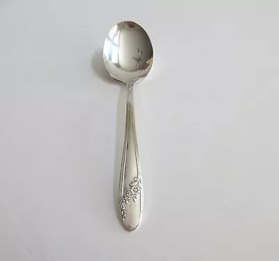 Queen Bess II One Sugar Spoon Tudor Plate Oneida Community. No Plate Loss 6 Inch • $5.98