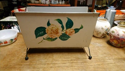 £10 • Buy Vintage Metal, Floral Magazine Rack, Circa 1960-70, Vinyl Rack, Prop