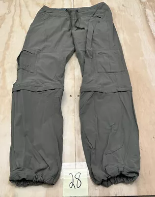 Mountain Hardwear Convertible Pants Womens Size 8 Green Athletic Hiking Zip Off • $19.99