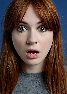 Karen Gillan 11x8 Photo #6 • £3