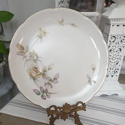 UCAGCO OXFORD ROSE DINNER PLATE 10 1/8  VINTAGE Excellent Condition Fast Ship! • $4.96