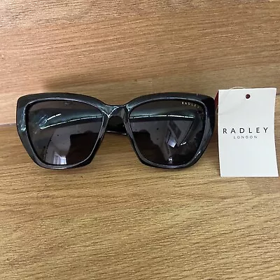 Radley Women's Sunglasses RDS 6501 104 Black/Solid Smoke • £32