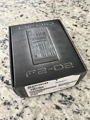 WATER DAMAGE Motorola Droid R2-D2 8GB Verizon Smartphone Charger Complete In Box • $29.99