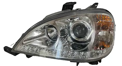 1998-2001 Mercedes Ml320 Left Headlight Oem • $96